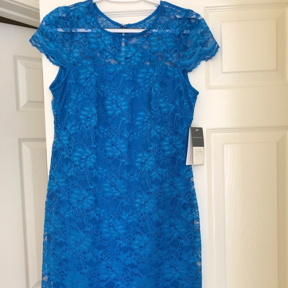 Donna Ricco lace layered dress.